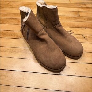 BearPaw Brown Suede Winter Boots
